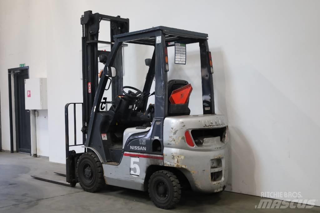 Nissan FLO1A15 Dizel forkliftler