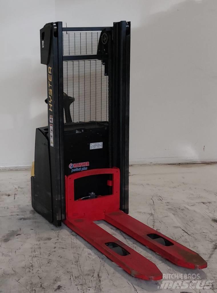 Hyster S 1.0 Yaya kumandali istif makinasi