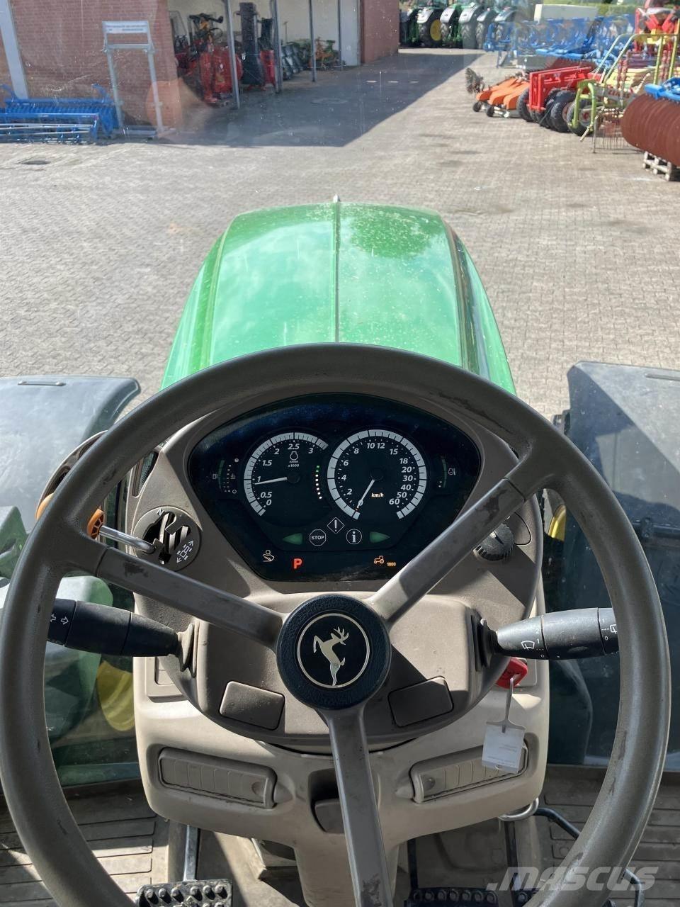 John Deere 6215R Traktörler