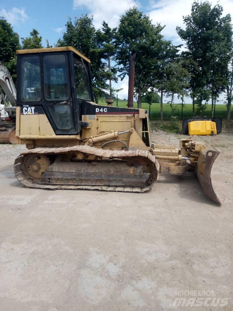 CAT D 4 C Paletli dozerler
