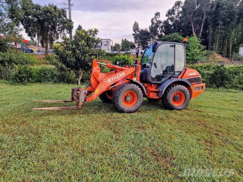 Hitachi ZW 95 Tekerlekli yükleyiciler