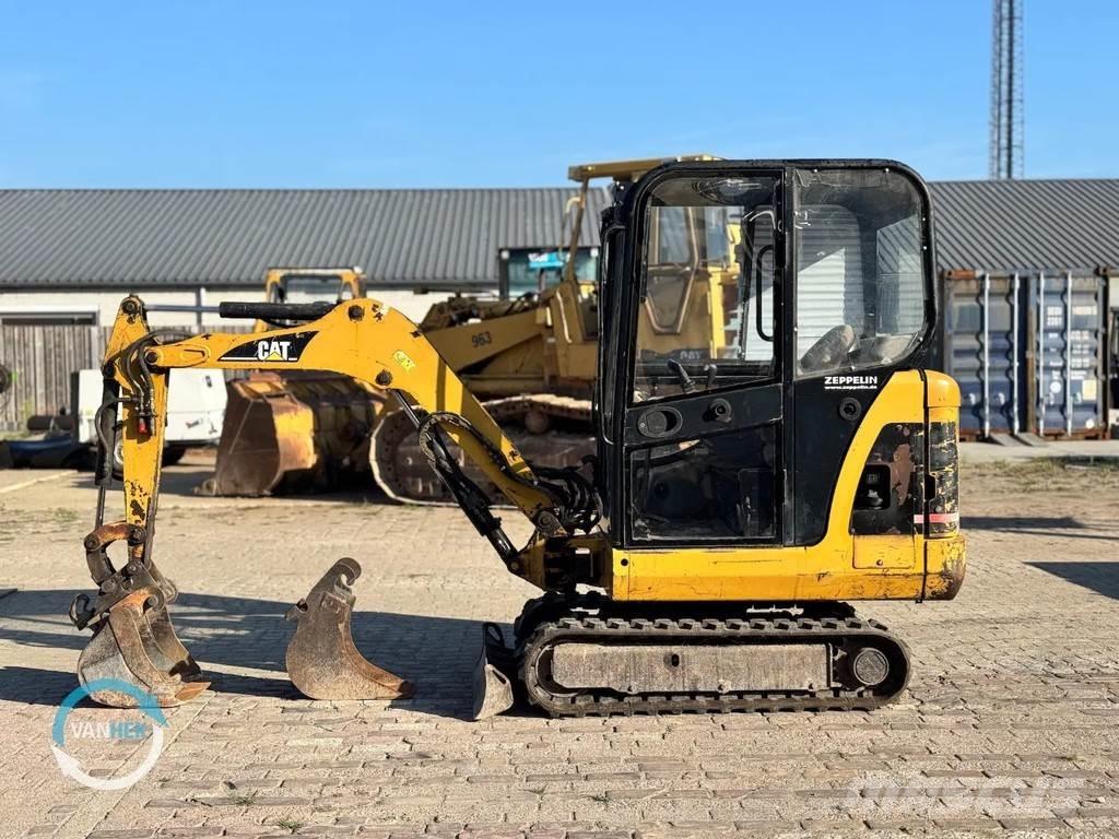 CAT 301.6C Mini ekskavatörler, 7 tona dek