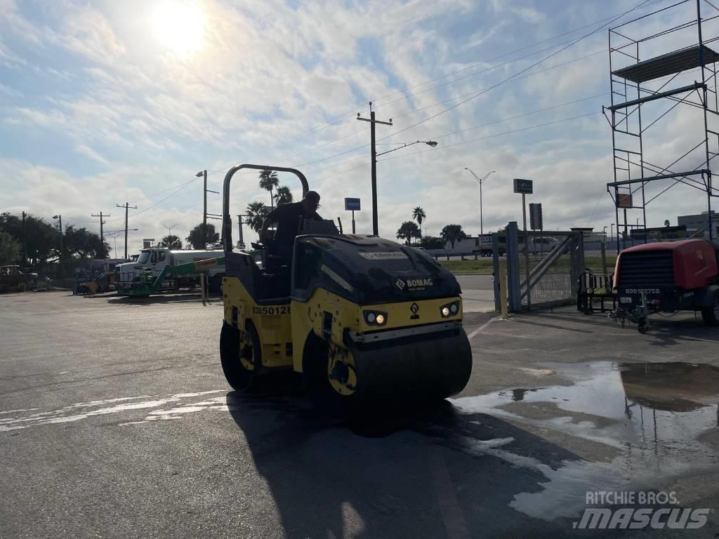 Bomag BW 138 Çift tamburlu silindirler