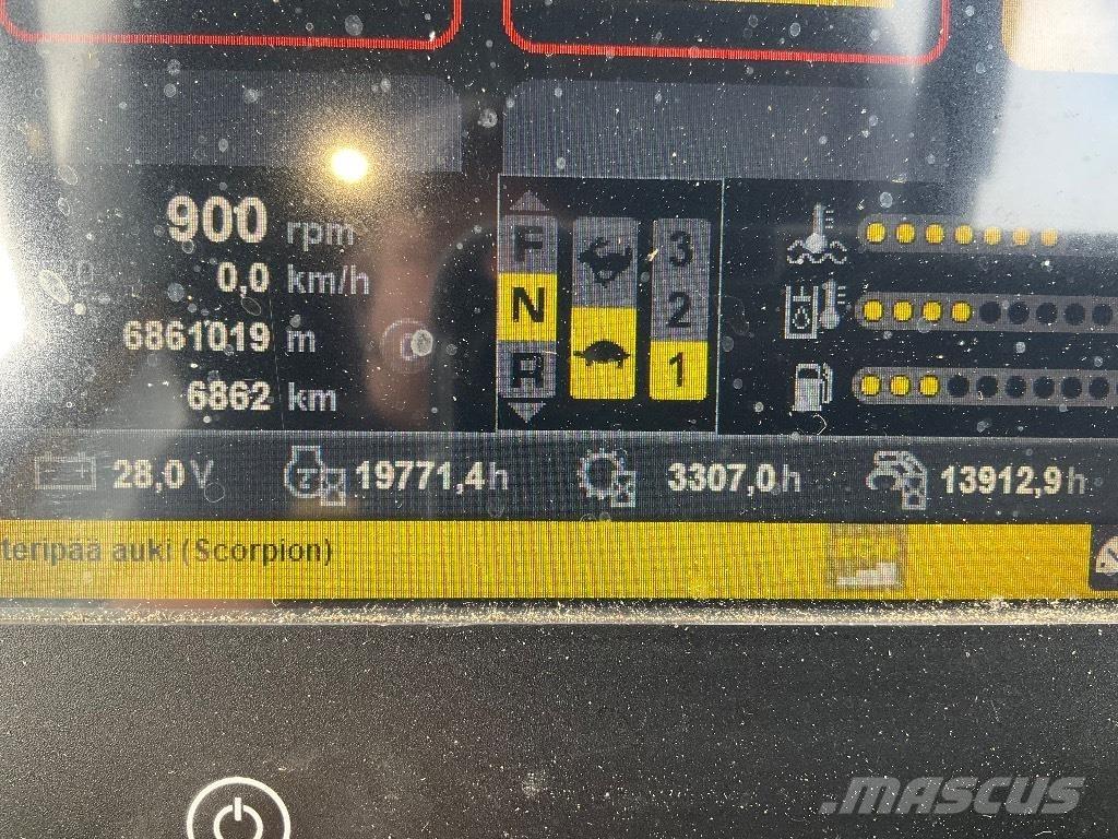 Ponsse SCORPION 8W Biçerdöverler