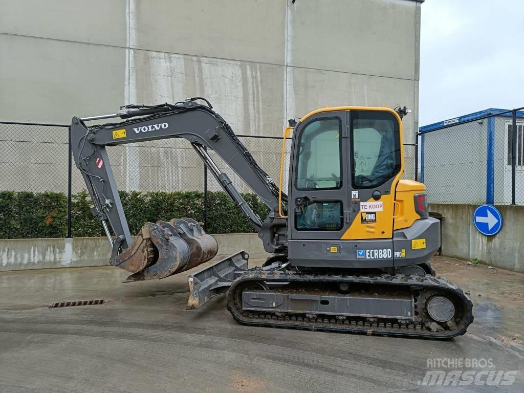 Volvo ECR 88 D Lastik tekerli ekskavatörler
