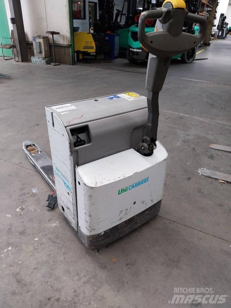 UniCarriers PLL 200 Düsük seviye kaldirici