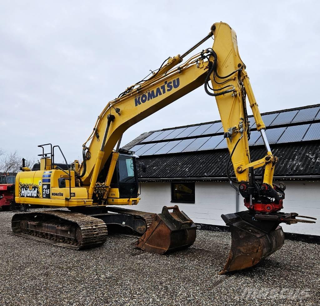 Komatsu HB 215 LC Paletli ekskavatörler