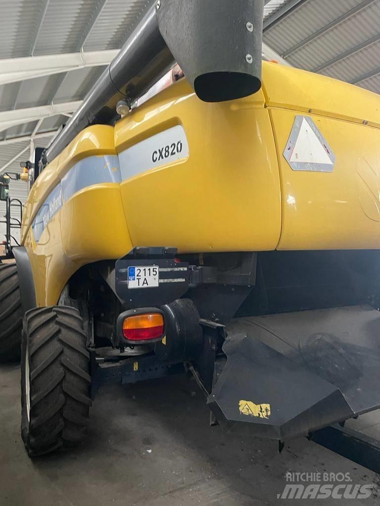 New Holland CX 820 Biçerdöverler