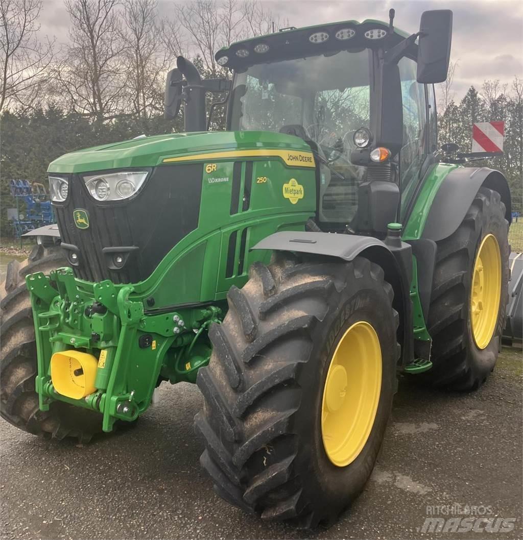 John Deere 6R 250 Traktörler