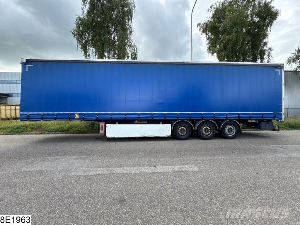 Fruehauf Tautliner Perdeli yari çekiciler