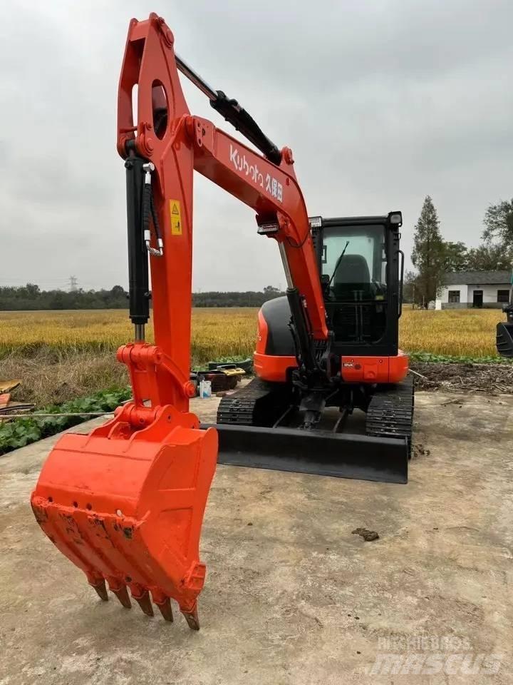 Kubota KX163 Mini ekskavatörler, 7 tona dek