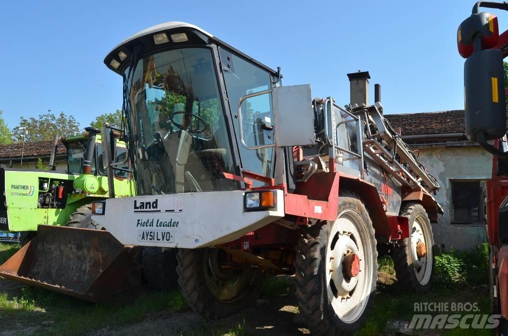 John Deere Landquip Kendinden tahrikli pülverizatörler