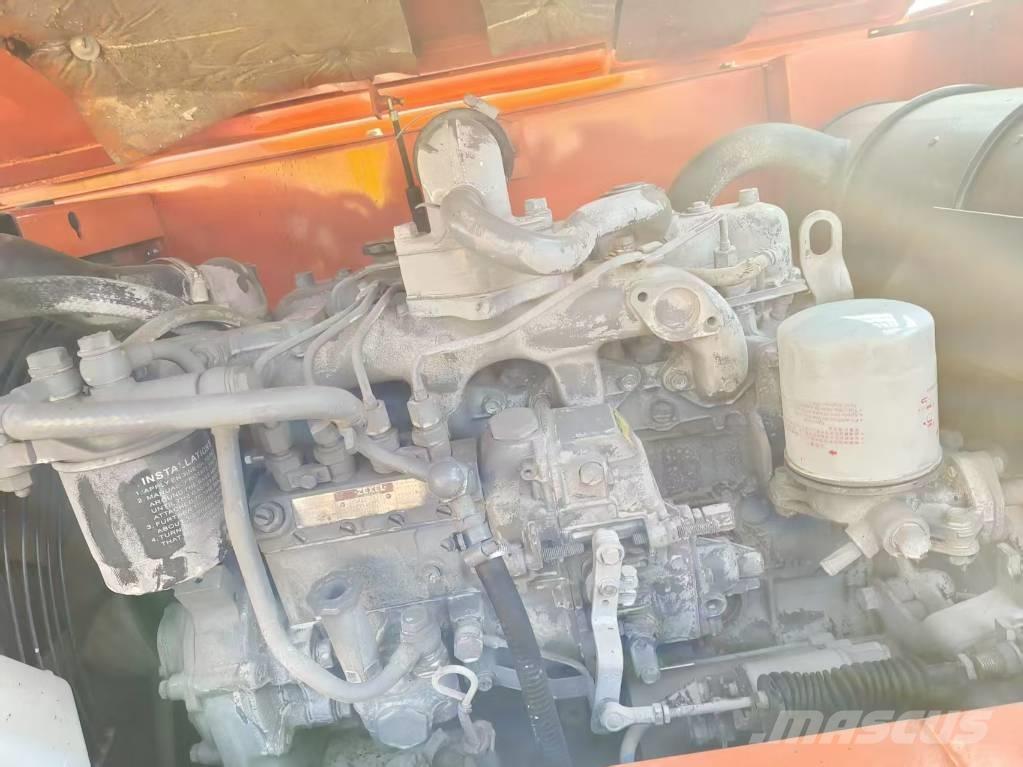 Hitachi ZX 60 Mini ekskavatörler, 7 tona dek