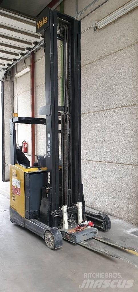 Yale MR14 Reach truck - depo içi istif araçları