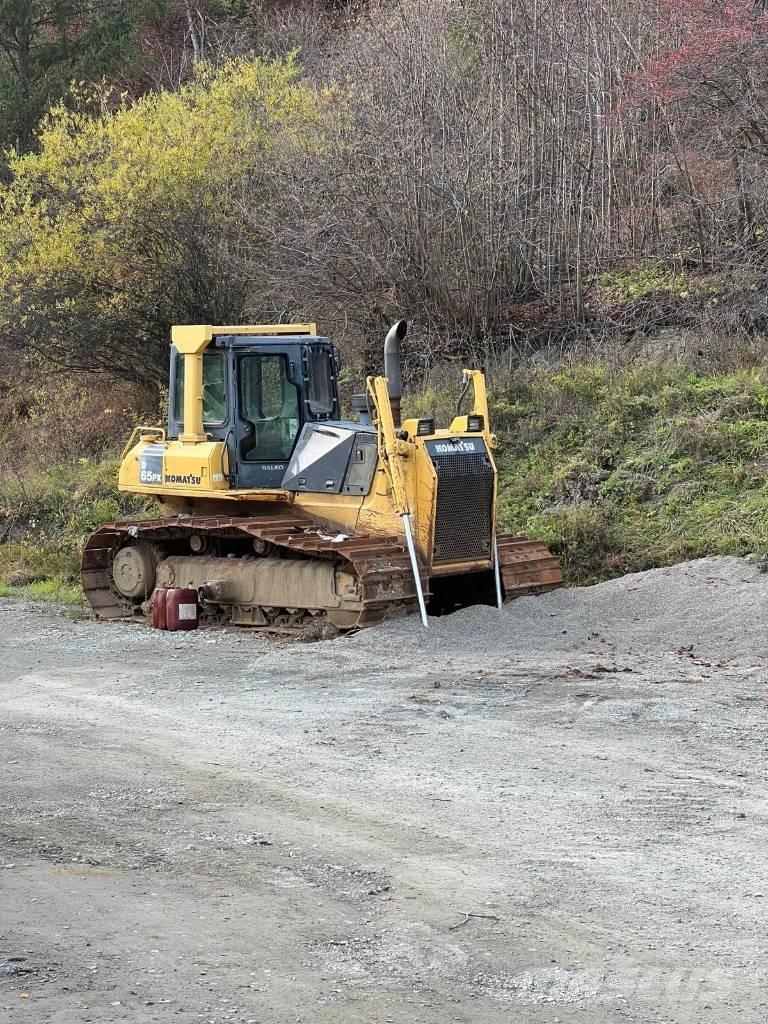 Komatsu D 65 PX Saseler