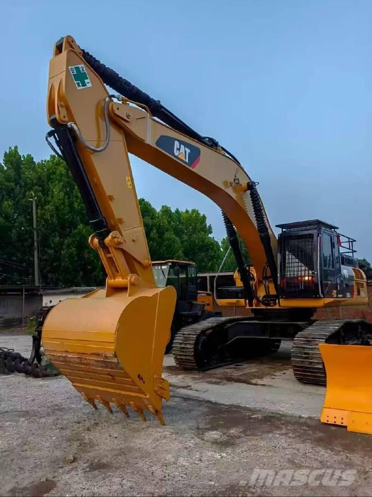 CAT 340 D L Paletli ekskavatörler