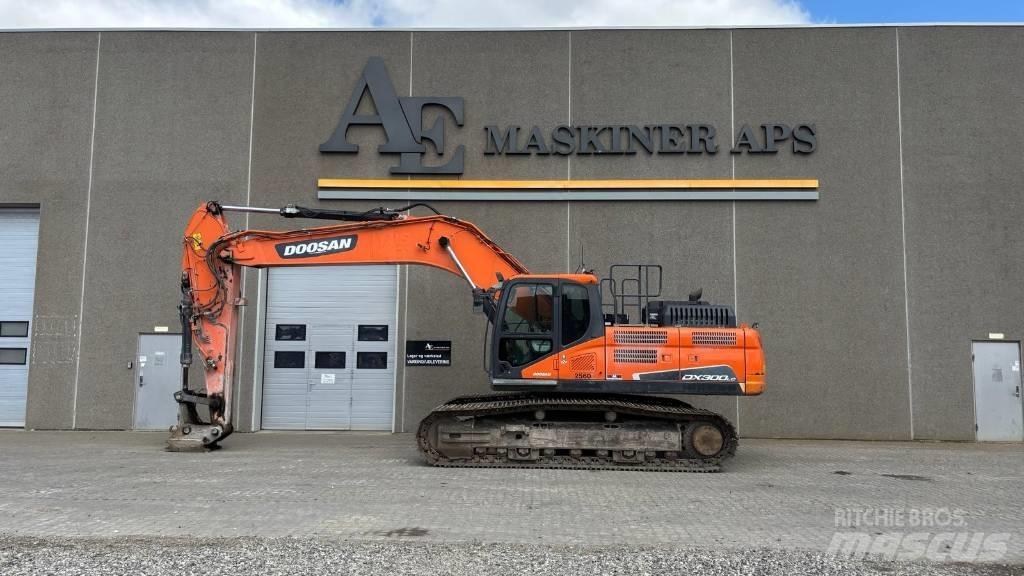 Doosan DX 300 LC-5 Paletli ekskavatörler
