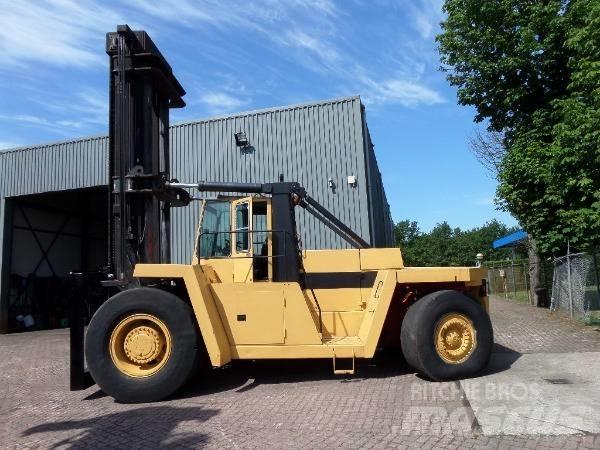 CAT V 800 Dizel forkliftler
