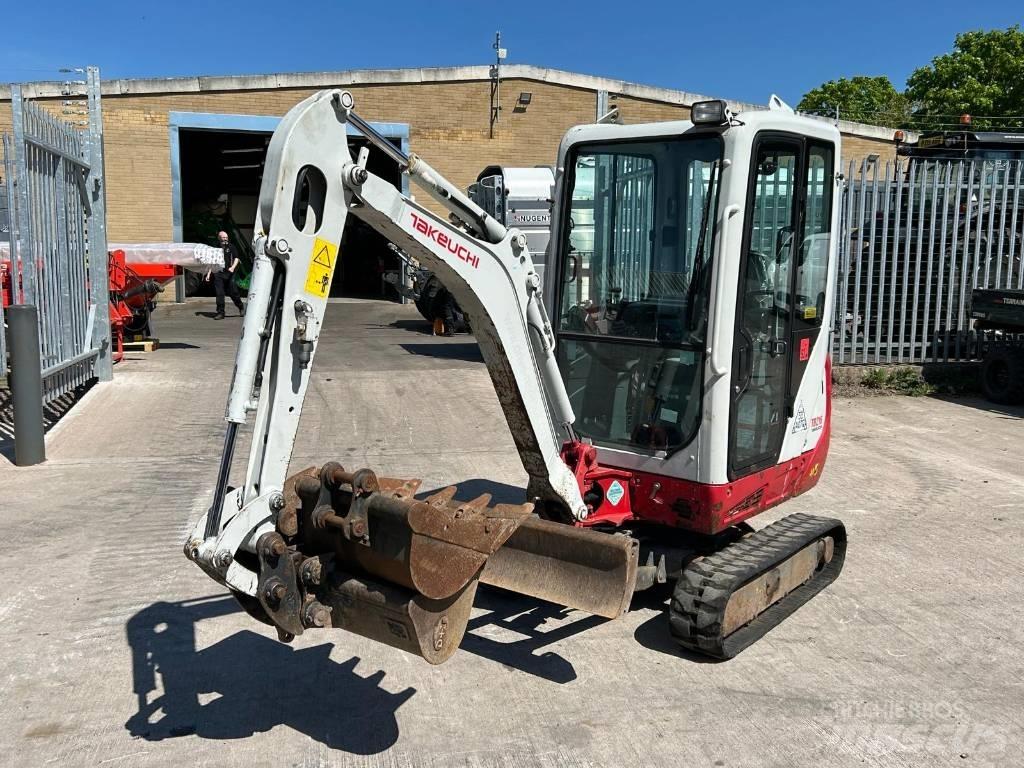 Takeuchi TB 216 Mini ekskavatörler, 7 tona dek
