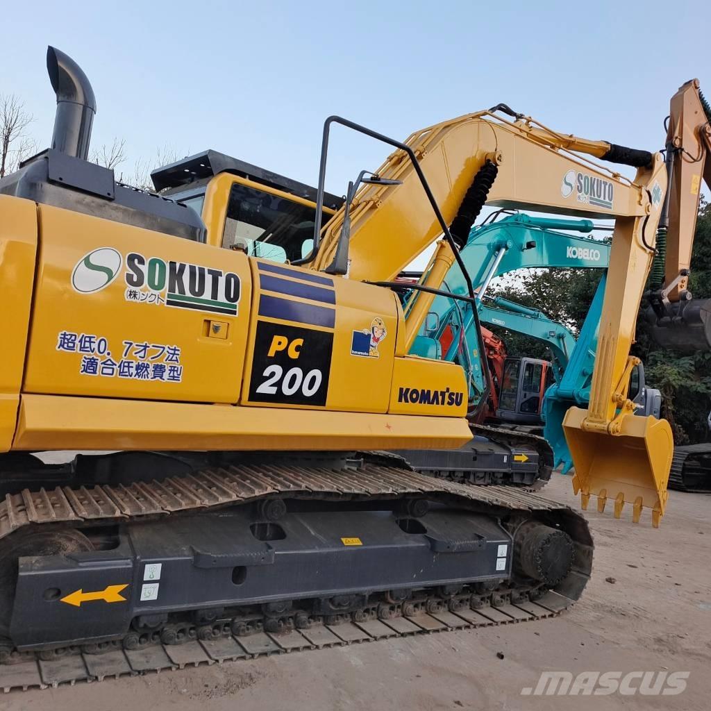 Komatsu PC 200-8 Paletli ekskavatörler
