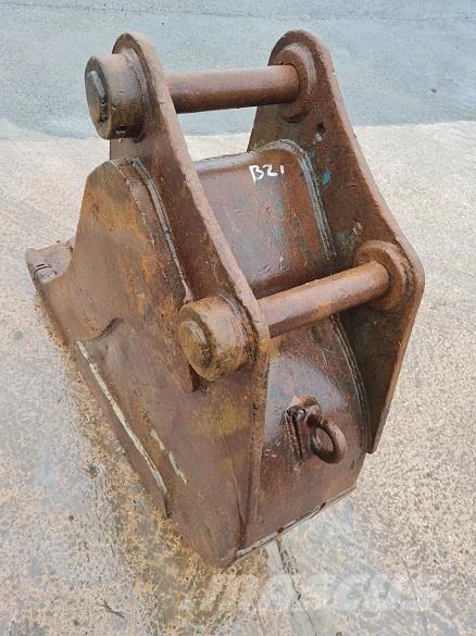  18 BUCKET, 60mm PINS Kovalar