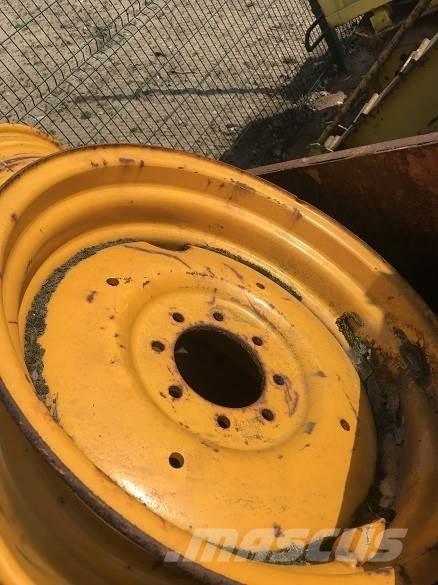  MASSEY REAR WHEEL Lastikler