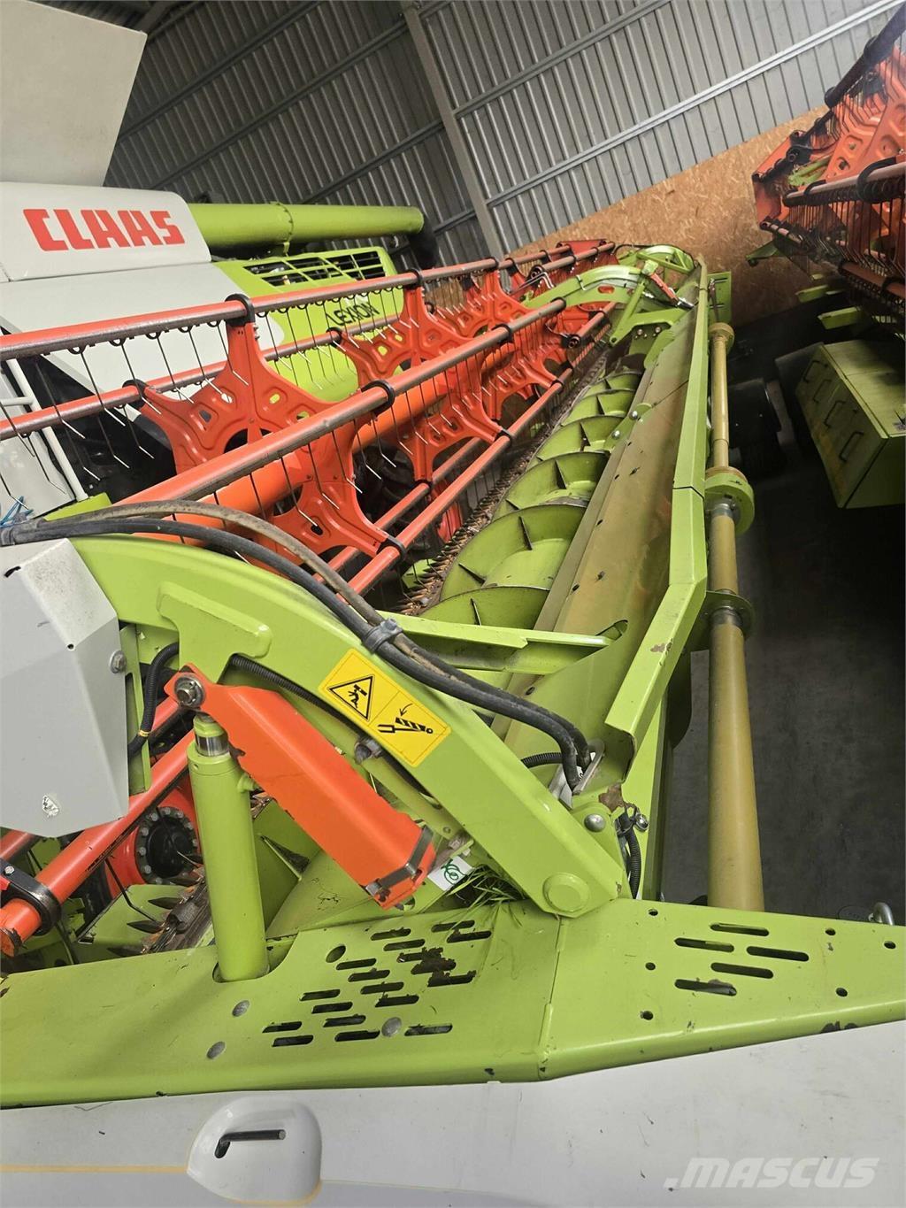CLAAS Lexion 770TT Biçerdöverler