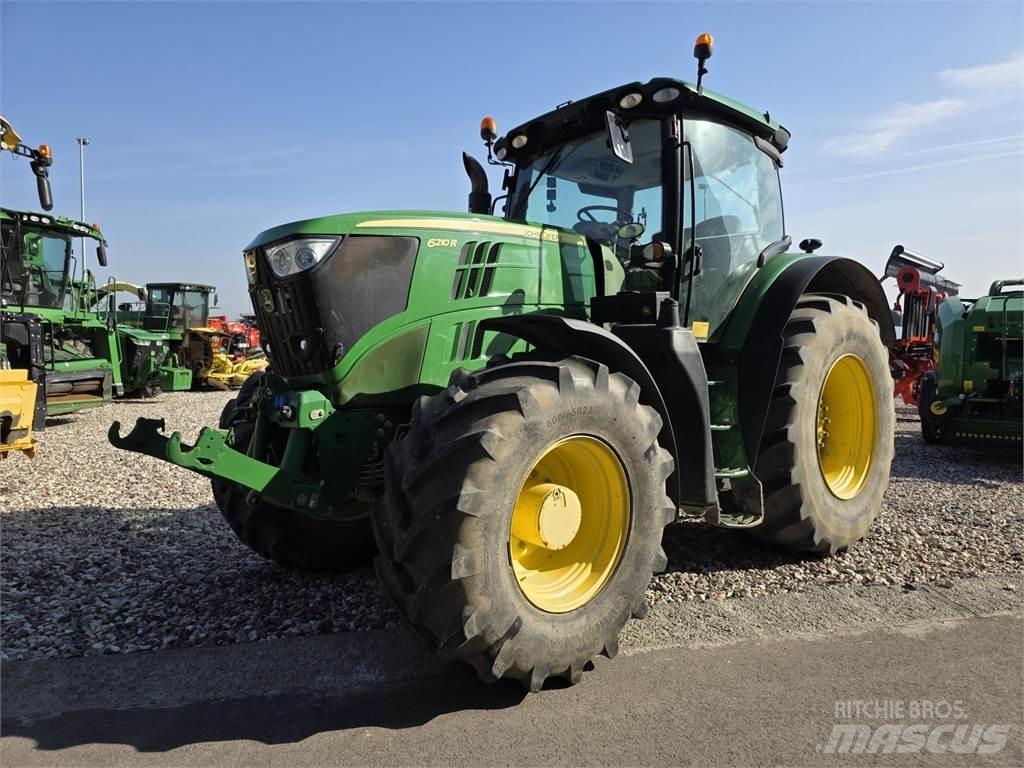 John Deere 6210R Traktörler