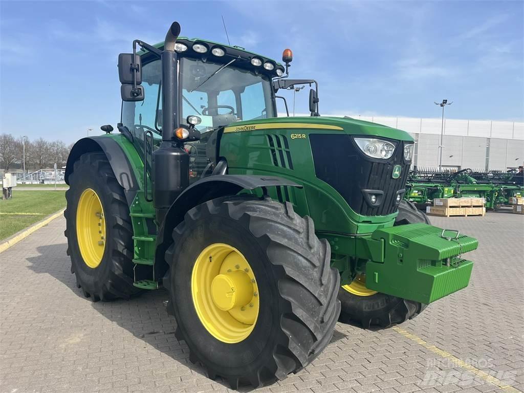 John Deere 6215R Traktörler