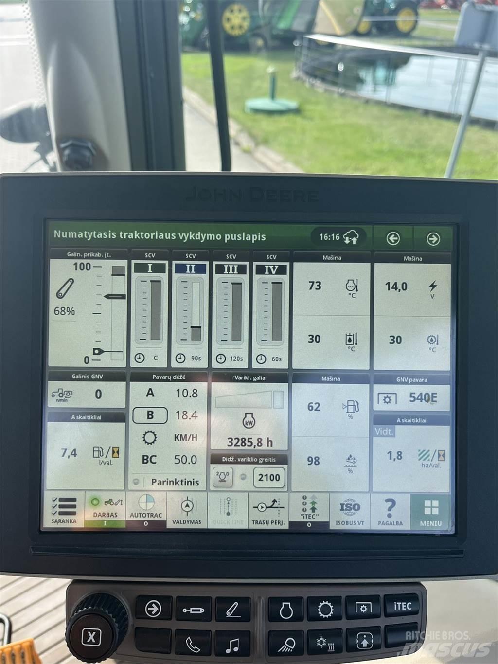 John Deere 6215R Traktörler
