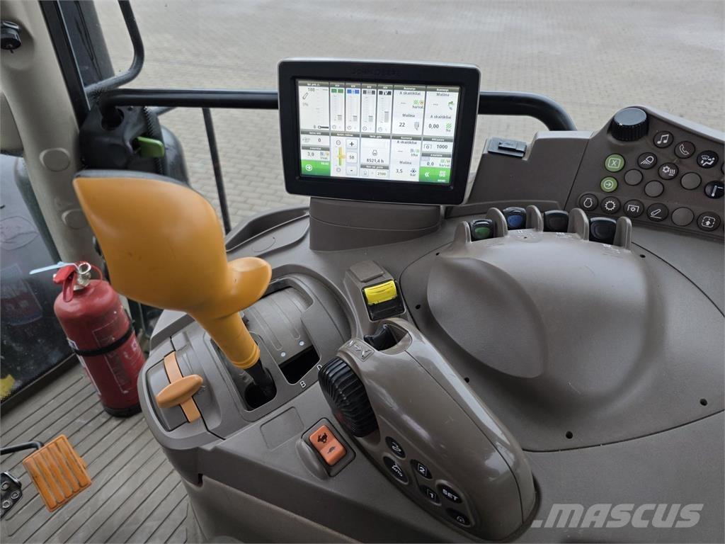 John Deere 6215R Traktörler