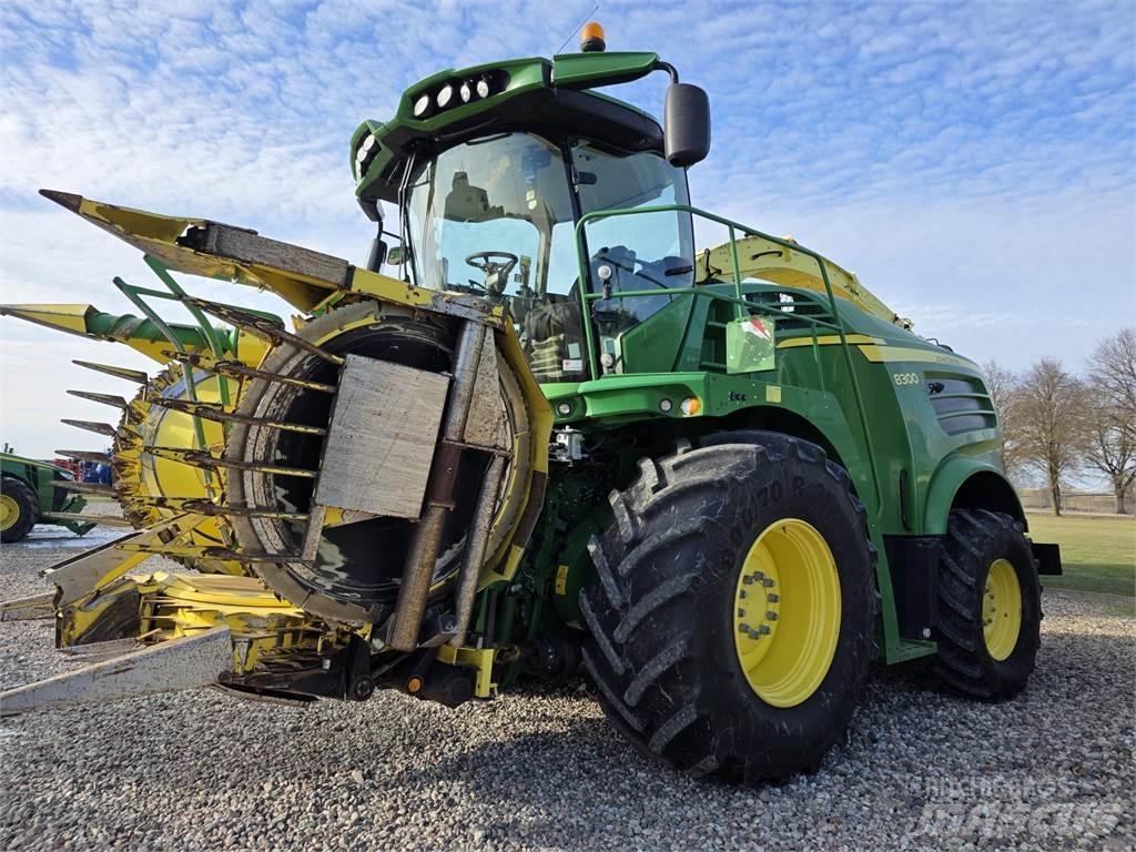 John Deere 8300 Kendi yürür silaj makinalari