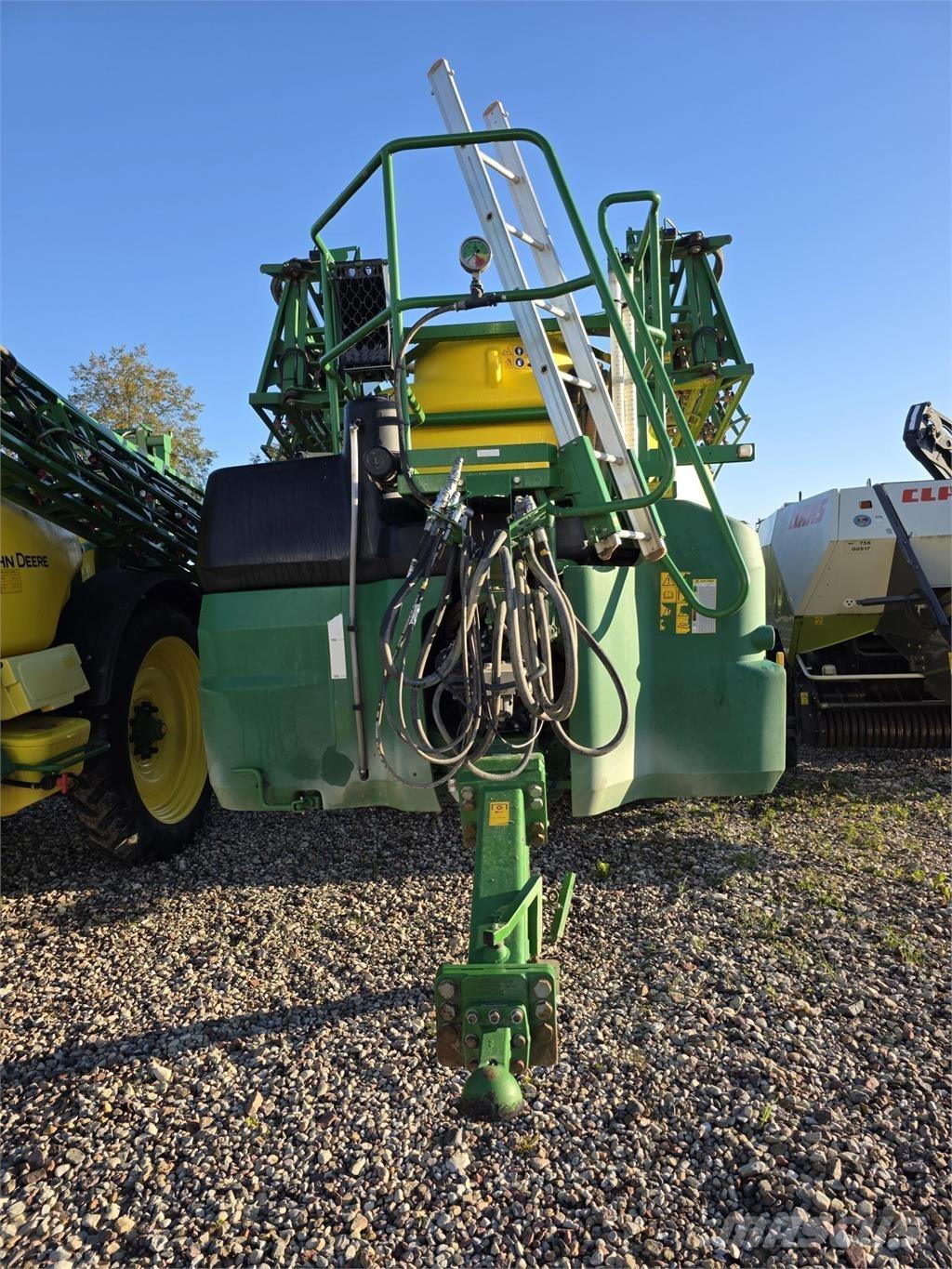 John Deere M962i Çekilir pülverizatörler