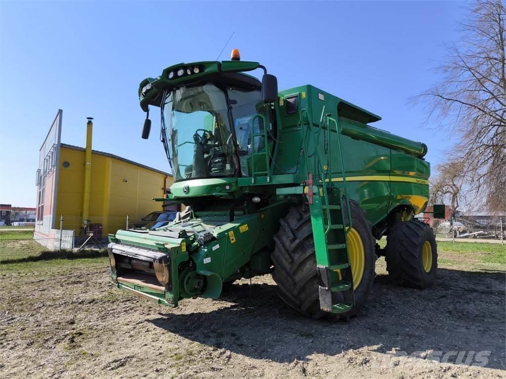 John Deere S685 Biçerdöverler