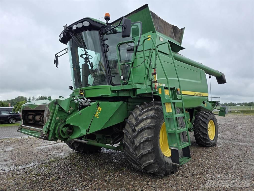 John Deere T670 Biçerdöverler