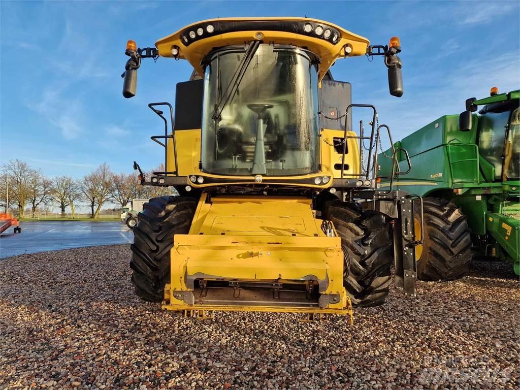 New Holland CX8.85 Biçerdöverler