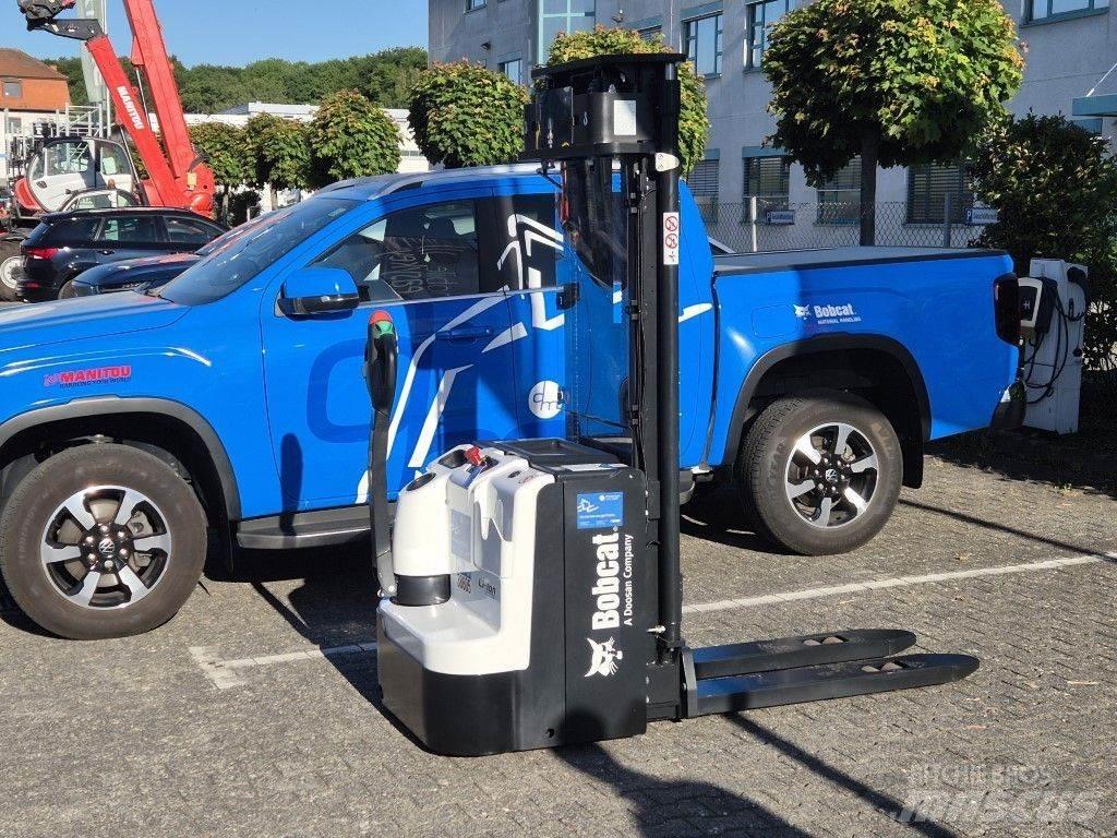 Bobcat BSL16N-I Yaya kumandali istif makinasi