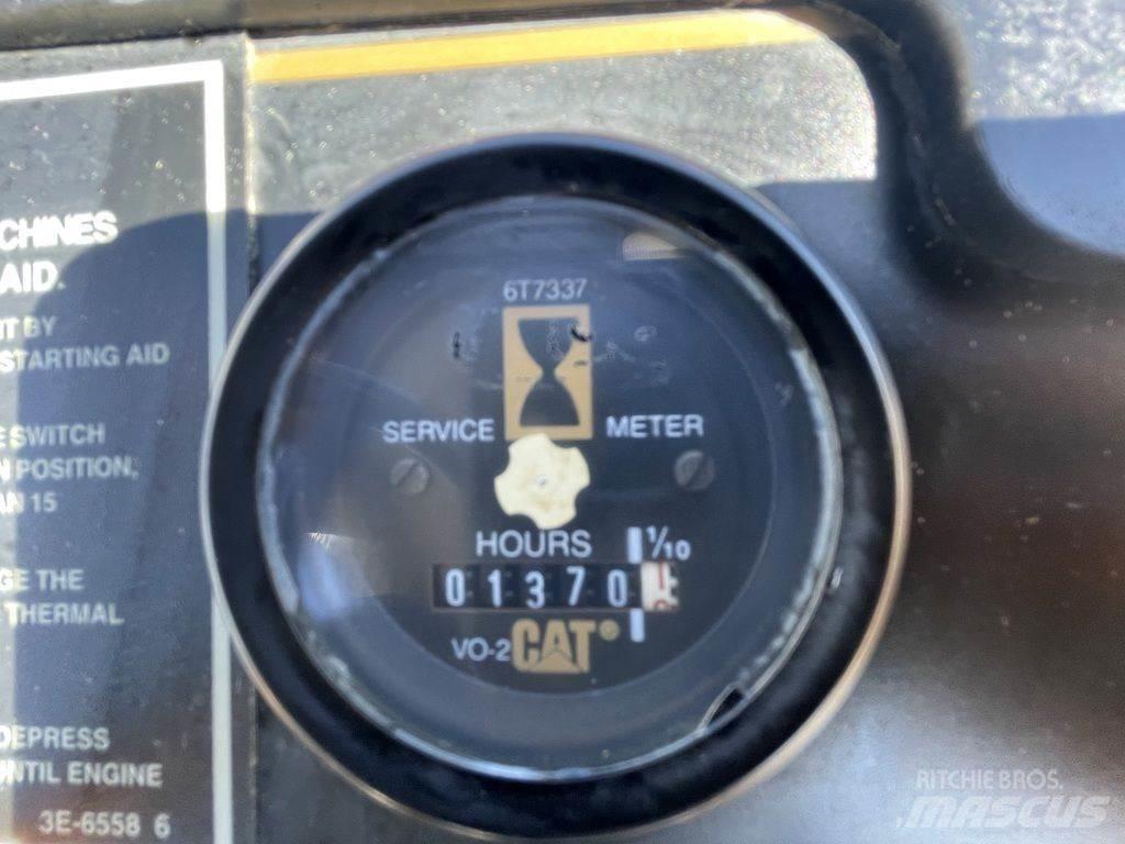 CAT CP-323C Traktörler