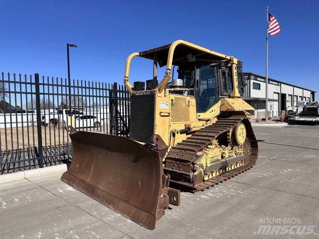 CAT D6M XL Paletli dozerler