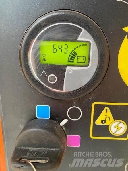 JLG TOUCAN 10 E Körüklü personel platformları