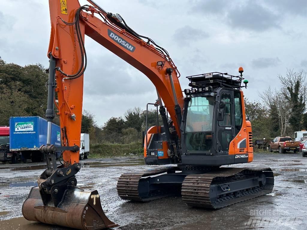 Doosan DX 140 LCR Paletli ekskavatörler