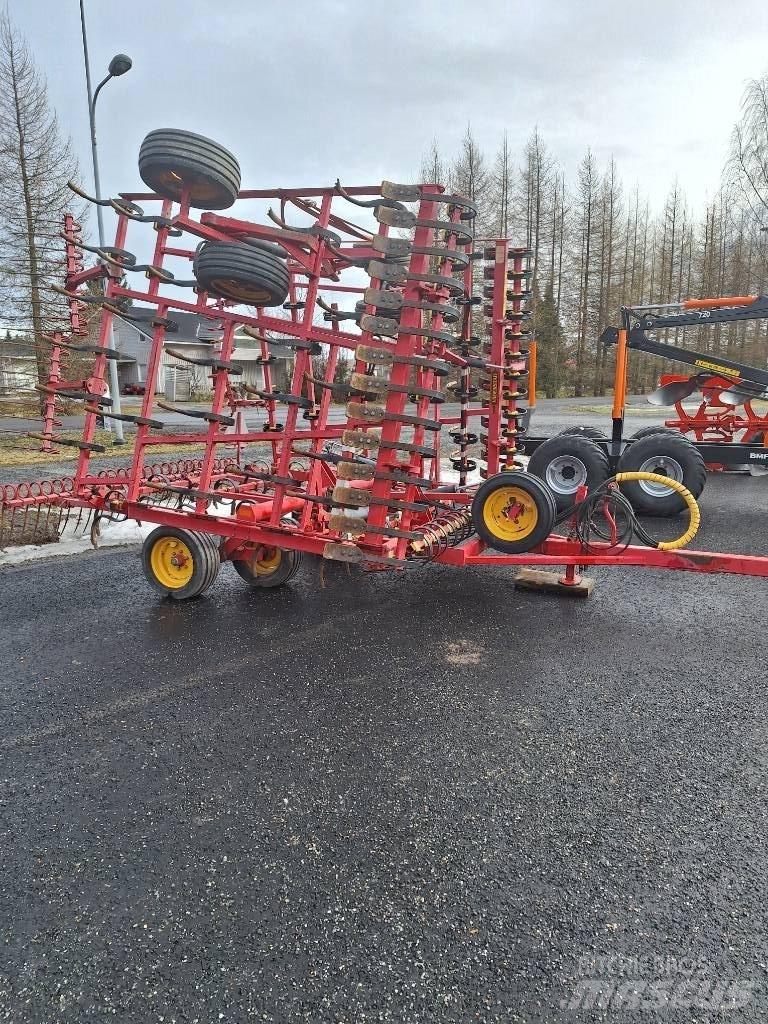 Väderstad NZE 700 Tirmiklar