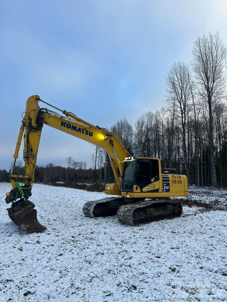 Komatsu PC210LC-11 Paletli ekskavatörler
