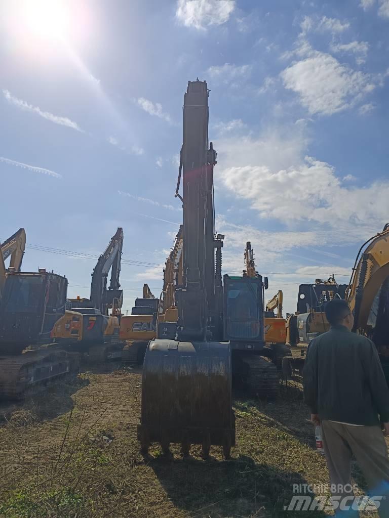 Volvo EC 210 Paletli ekskavatörler