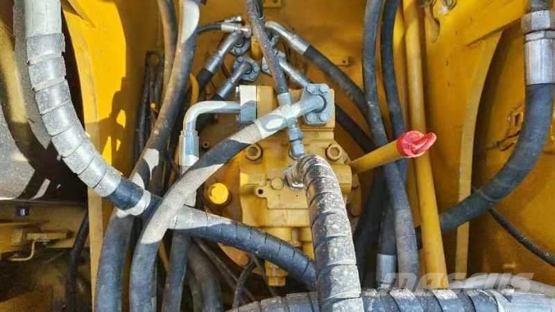 CAT 320 D 2 Midi ekskavatörler 7 - 12 t
