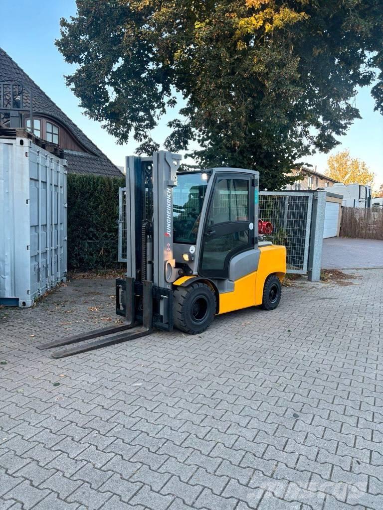 Jungheinrich TFG 435 LPG'li forkliftler