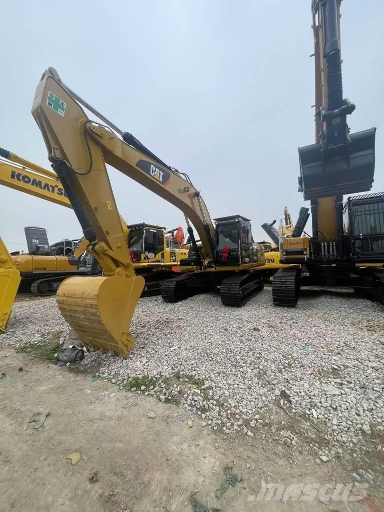 CAT 329D2L Paletli ekskavatörler