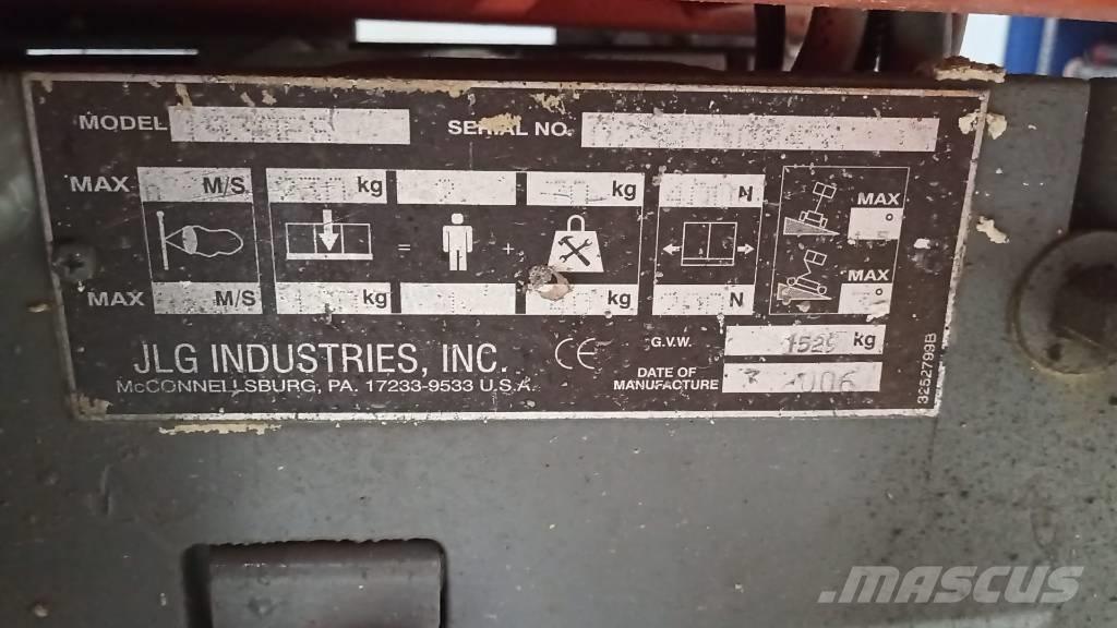 JLG 1930 ES Makasli platformlar