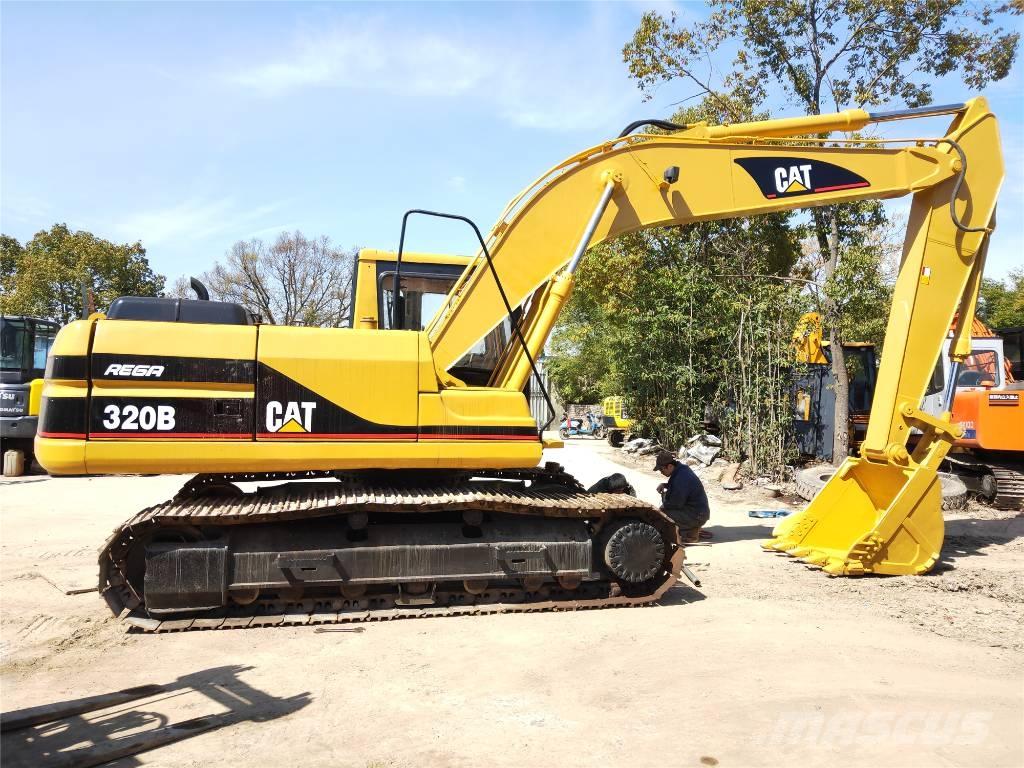 CAT 320B Paletli ekskavatörler