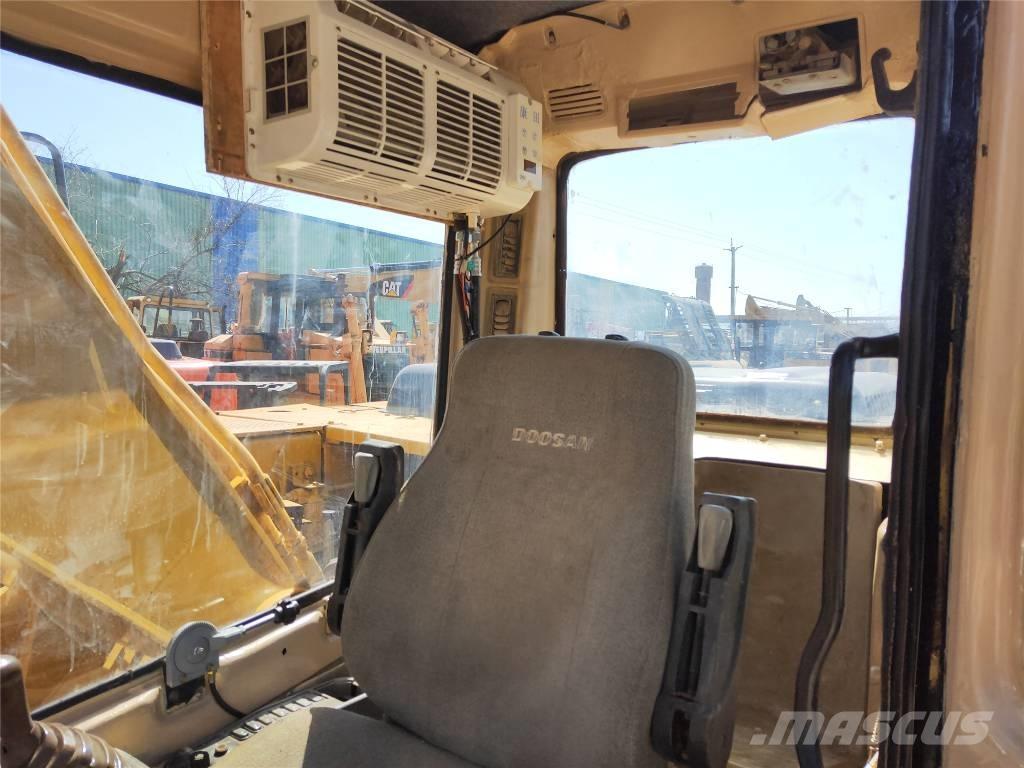 CAT 320B Paletli ekskavatörler